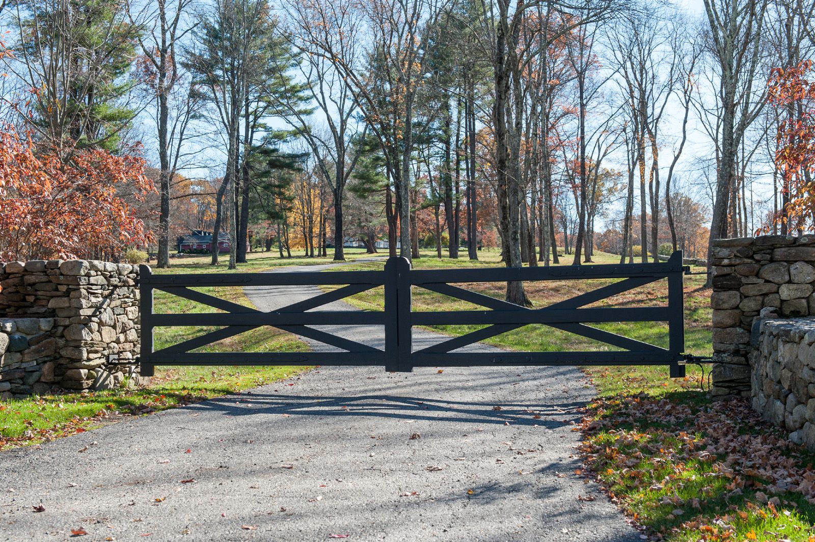 Comments on: Secure Your Sanctuary: Mustang Fencing & Gates in 77093 - Image 4